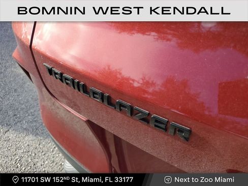 Used 2022 Chevrolet TrailBlazer RS w/ Sun and Liftgate Package image 12