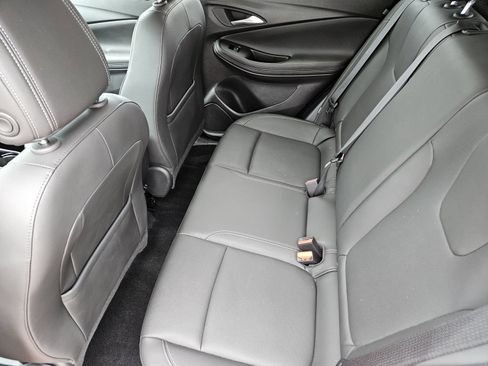 Certified 2024 Buick Encore GX Sport Touring FWD image 32