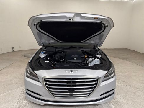 Used 2015 Hyundai Genesis 3.8 w/ Option Group 02 RWD image 15