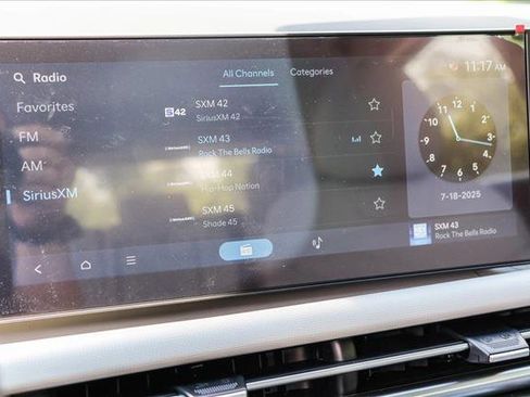 Used 2025 Hyundai Tucson SE AWD/4WD image 17