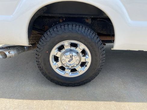 Used 2015 Ford F250 Lariat w/ Chrome Package AWD/4WD image 20
