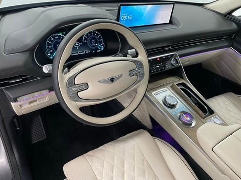 Used 2024 Genesis GV80 3.5T w/ Prestige Package image 11