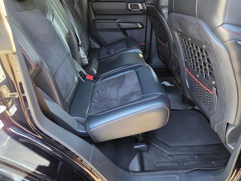 Used 2022 Ford Bronco Raptor AWD/4WD image 18