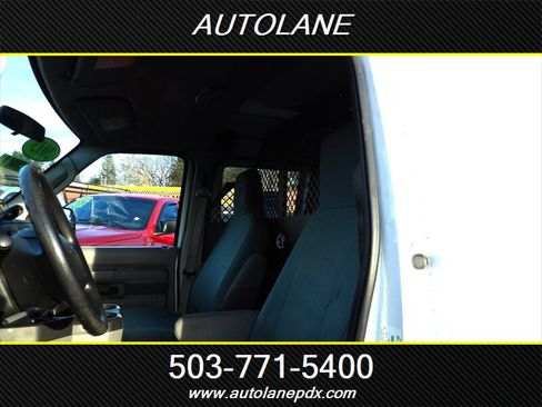 Used 2013 Ford E-250 and Econoline 250 w/ PWR Group image 6