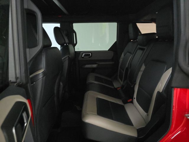 Used 2021 Ford Bronco Wildtrak AWD/4WD image 10