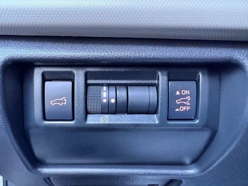 Used 2025 Subaru Forester Limited image 21