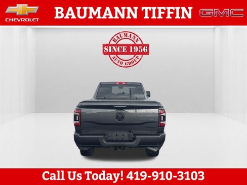 Used 2023 RAM 2500 Big Horn w/ Night Edition AWD/4WD image 7