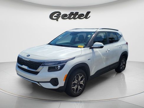Used 2021 Kia Seltos EX AWD/4WD image 1