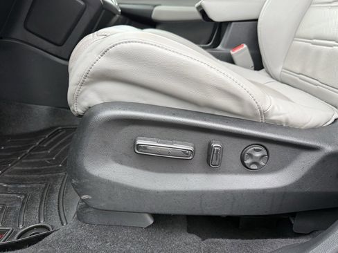 Used 2018 Honda CR-V EX-L image 30