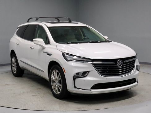 Used 2023 Buick Enclave Essence w/ Experience Buick Package image 1
