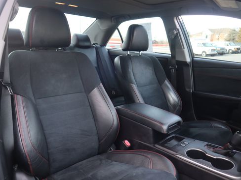 Used 2016 Toyota Camry SE image 35