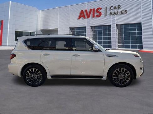 Used 2023 Nissan Armada Platinum w/ Captain's Chairs Package image 7