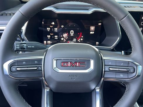 New 2025 GMC Canyon Elevation w/ Technology Package image 20