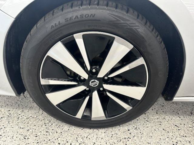 Used 2021 Nissan Altima 2.5 SV FWD image 21