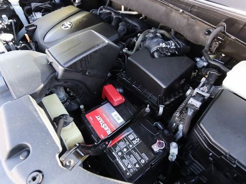 Used 2018 Toyota Highlander Limited Platinum image 71