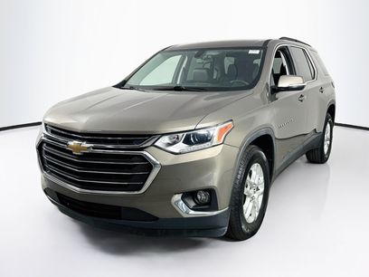 Used 2020 Chevrolet Traverse LT