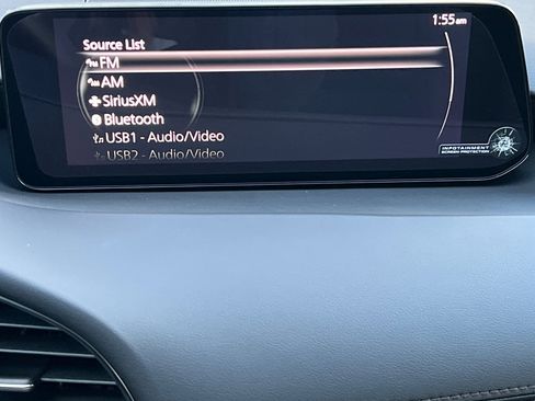 New 2025 MAZDA MAZDA3 Hatchback w/Premium Plus Pkg image 19