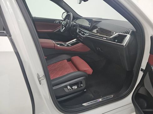 Used 2026 BMW X6 xDrive40i image 12