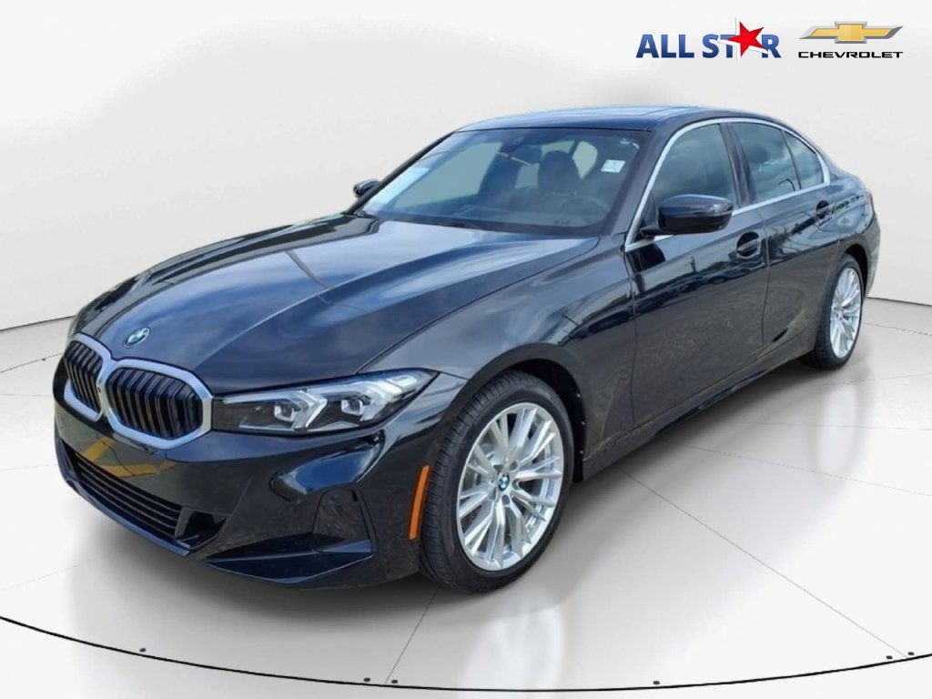 Used 2024 BMW 330i Sedan RWD image 3