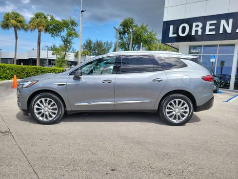 Used 2021 Buick Enclave Premium w/ Sun and Sites Package FWD image 8