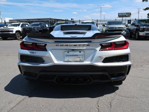 Used 2023 Chevrolet Corvette Z06 w/ Battery Protection Package RWD image 9