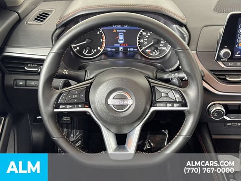 Used 2025 Nissan Altima 2.5 SR FWD image 28