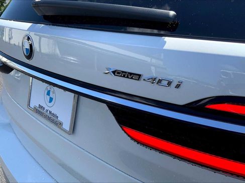 New 2026 BMW X7 xDrive40i image 16
