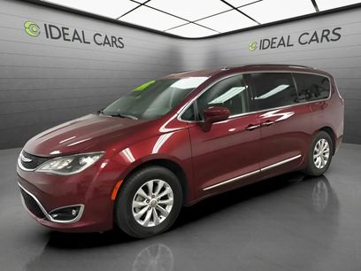 Used 2019 Chrysler Pacifica Touring-L