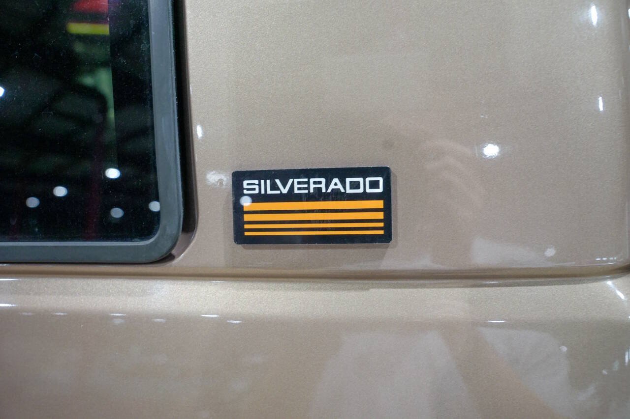 Used 1996 Chevrolet Silverado 2500 4x4 Extended Cab image 23