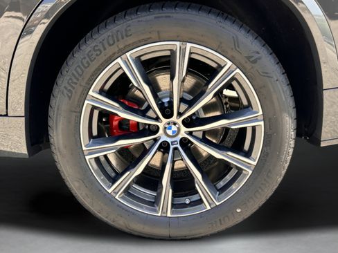 Used 2026 BMW X5 xDrive40i w/ Executive Package AWD/4WD image 34