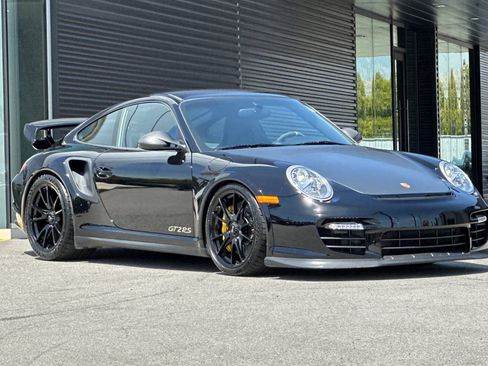 Used 2011 Porsche 911 GT2 RS RWD image 10