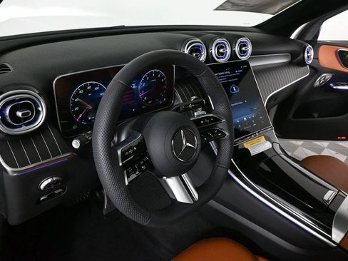 New 2027 Mercedes-Benz GLC 300 image 6