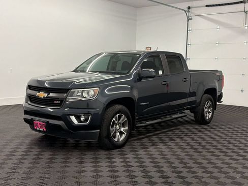 Used 2017 Chevrolet Colorado Z71 AWD/4WD image 1