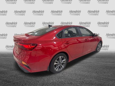 Used 2024 Kia Forte LXS w/ LXS Technology Package FWD image 32