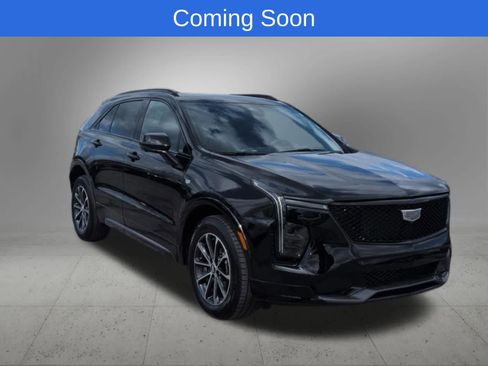 Used 2024 Cadillac XT4 Sport w/ Active Safety Package AWD/4WD image 8