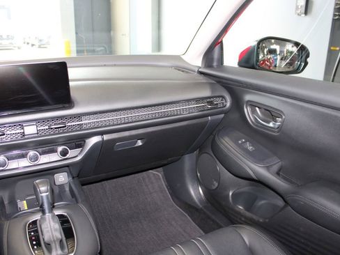 Used 2025 Honda HR-V EX-L image 23