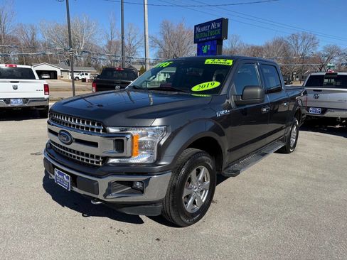 Used 2019 Ford F150 XLT w/ XTR Package image 2