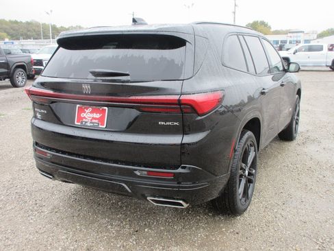 New 2026 Buick Enclave Sport Touring image 5