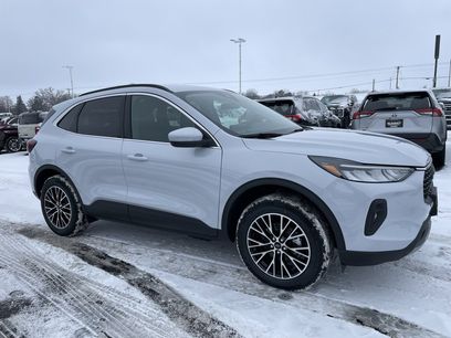 New 2026 Ford Escape SE