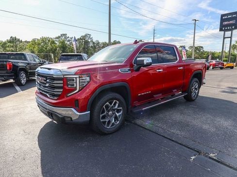 Used 2025 GMC Sierra 1500 SLT w/ SLT Premium Plus Package AWD/4WD image 4