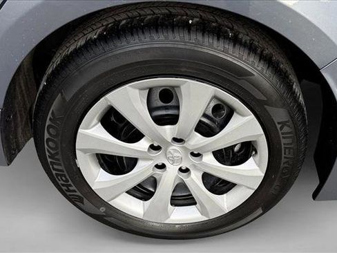 Used 2024 Toyota Corolla LE FWD image 9