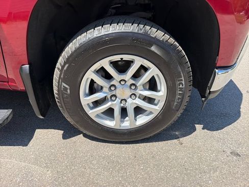Used 2020 Chevrolet Silverado 1500 LT w/ All-Star Edition AWD/4WD image 29