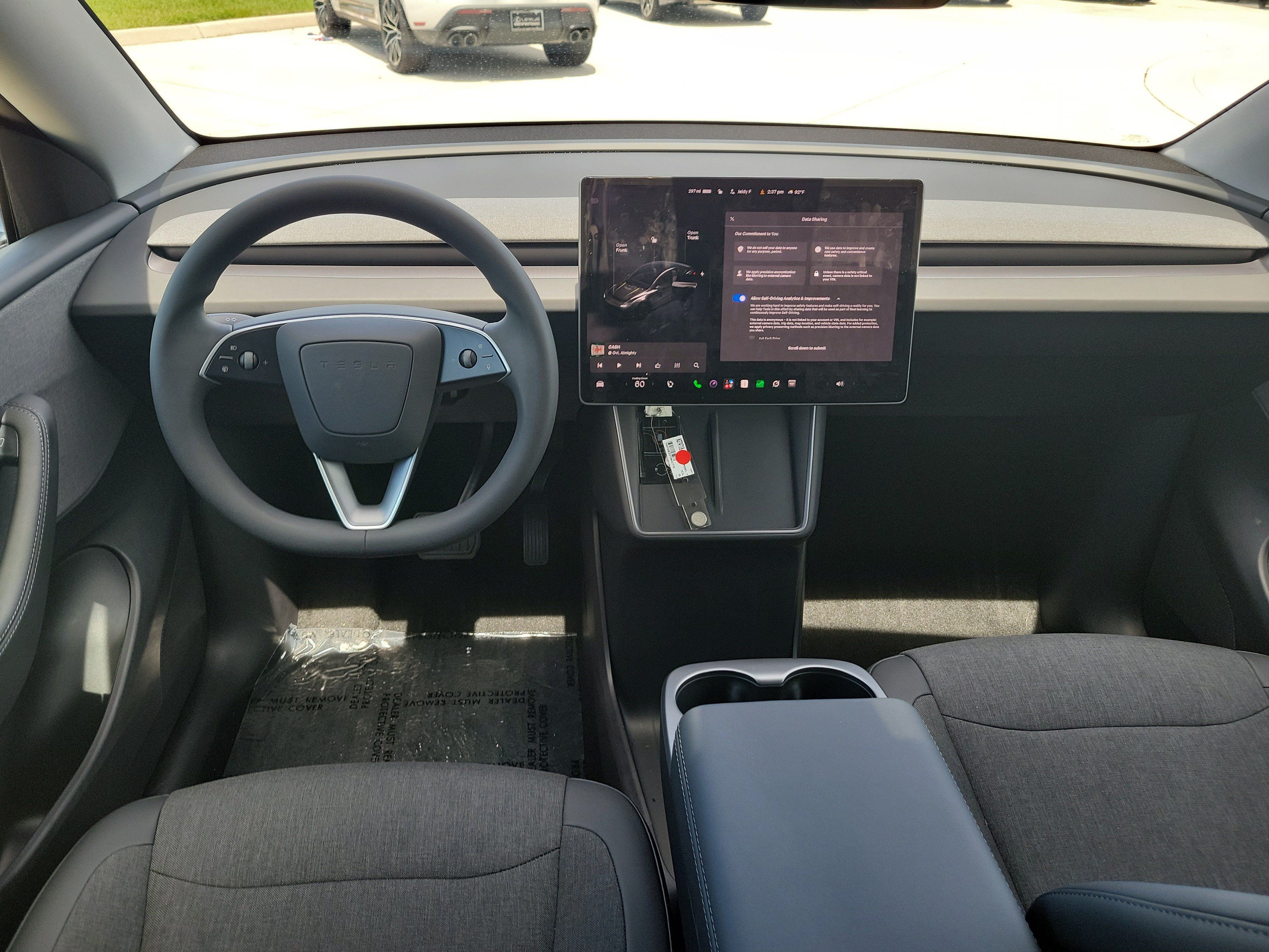 Used 2026 Tesla Model Y 2WD image 18