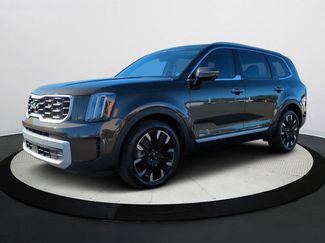 Used 2023 Kia Telluride SX video 1