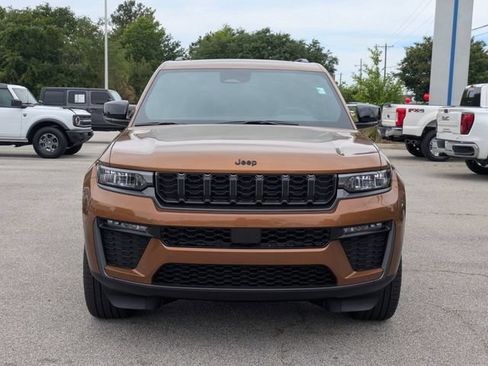 New 2026 Jeep Grand Cherokee Limited AWD/4WD image 8