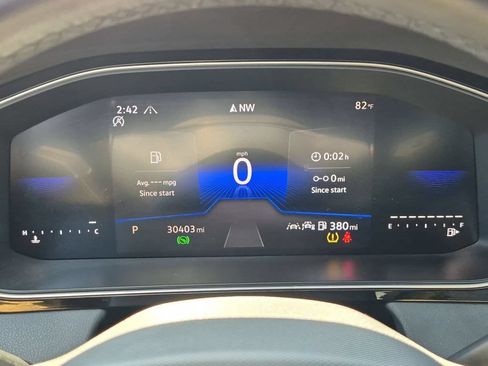 Used 2025 Volkswagen Jetta Sport FWD image 16