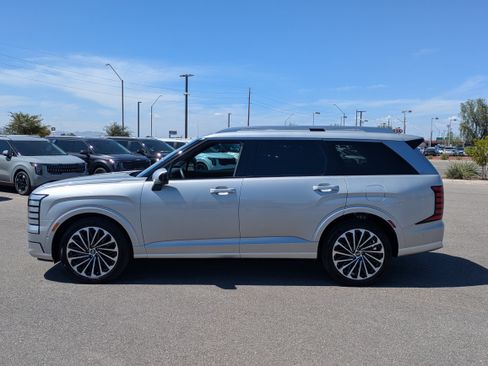 Used 2026 Hyundai Palisade Calligraphy AWD/4WD image 2