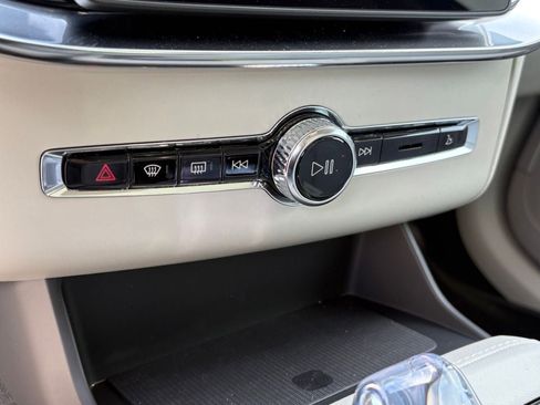 New 2026 Volvo XC90 B6 Ultra AWD/4WD image 15