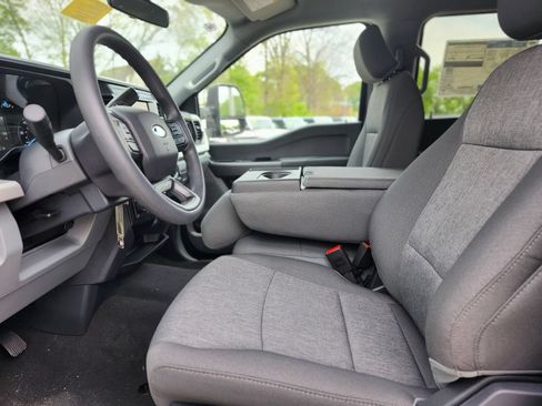 New 2026 Ford F350 XL w/ STX Appearance Package AWD/4WD image 18