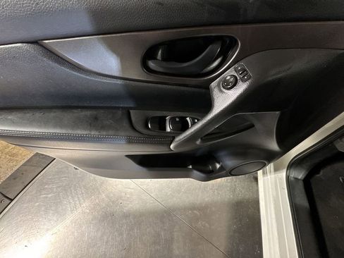 Used 2018 Nissan Rogue Sport S w/ S Appearance Package image 19